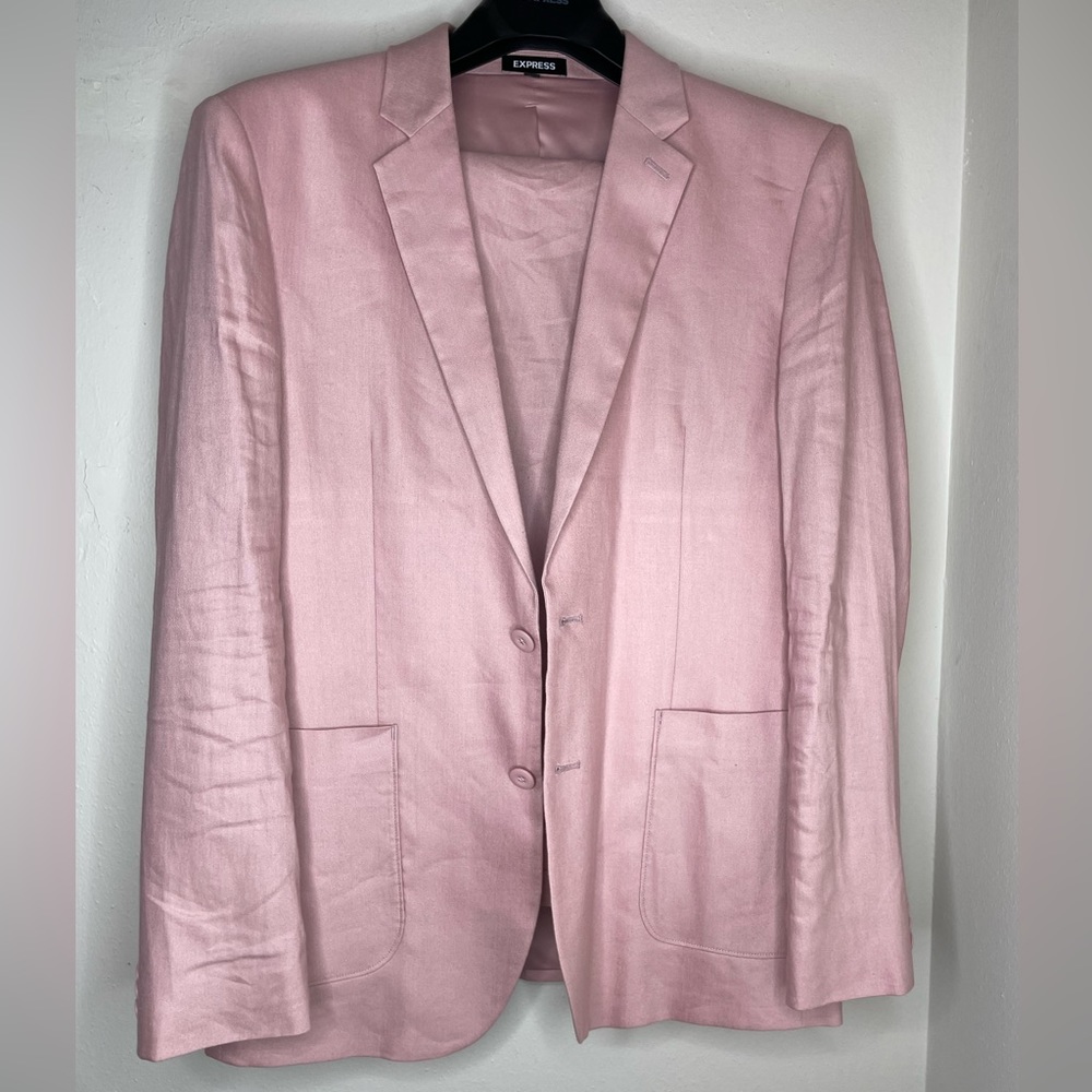 Slim Pink Suit